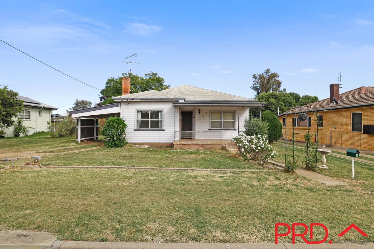 5 Sale Street, TAMWORTH NSW 2340