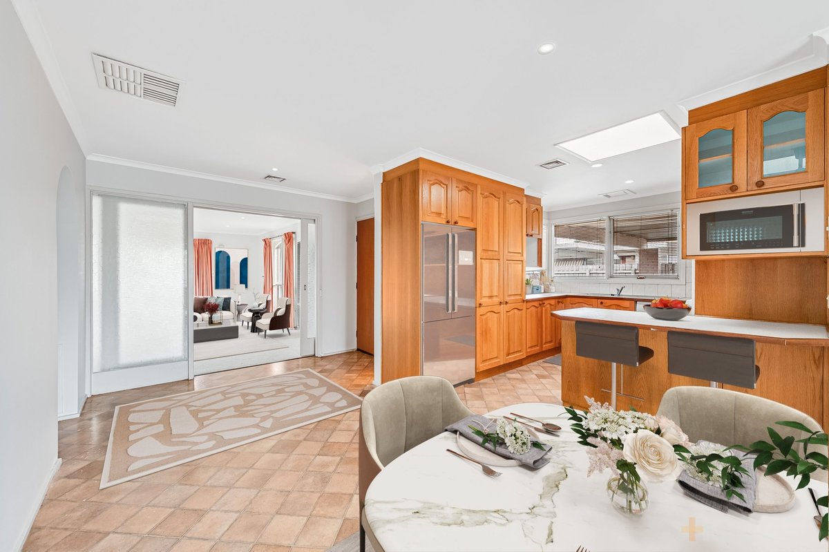 5 Stewart Drive Werribee - Residential for sale