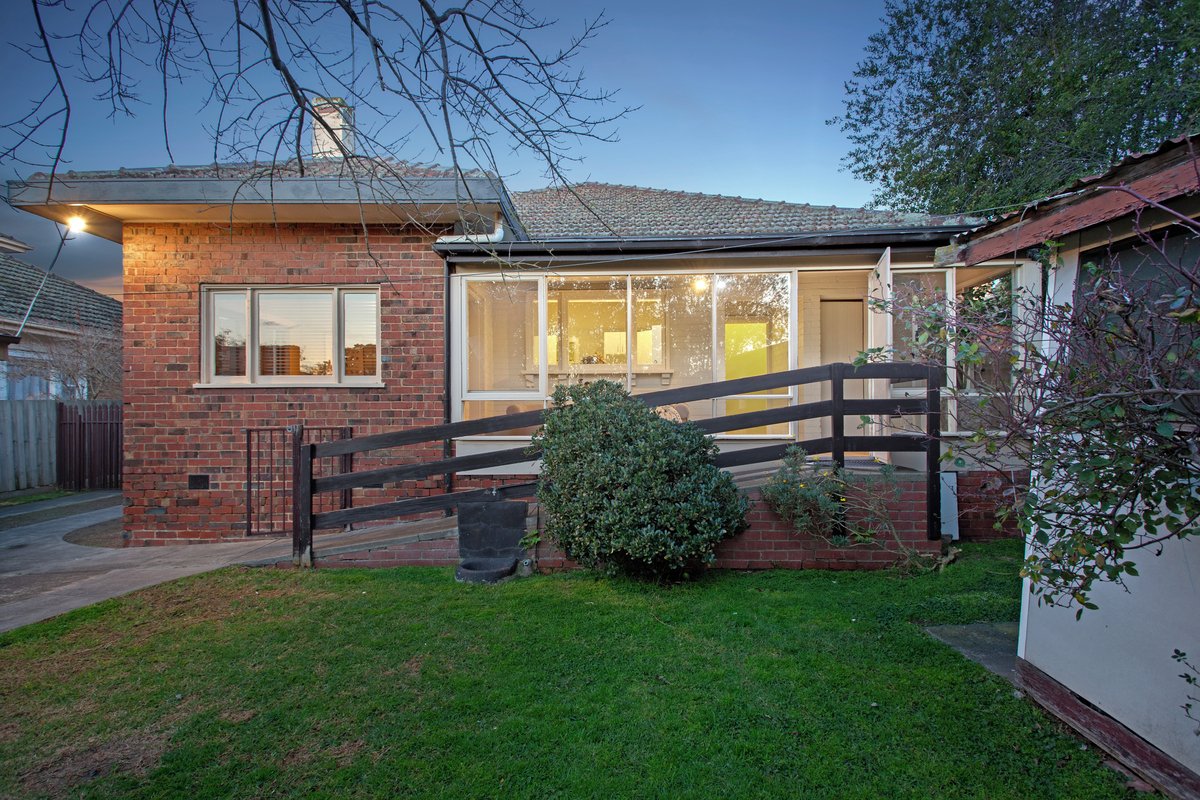 5 Stradbroke Avenue  Brighton East - Residential for sale