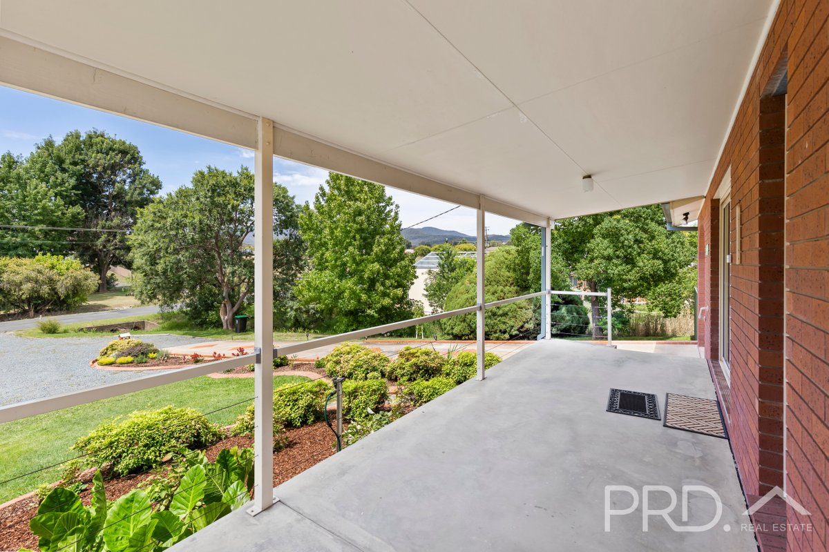 5 Sydney Street, TUMUT NSW 2720