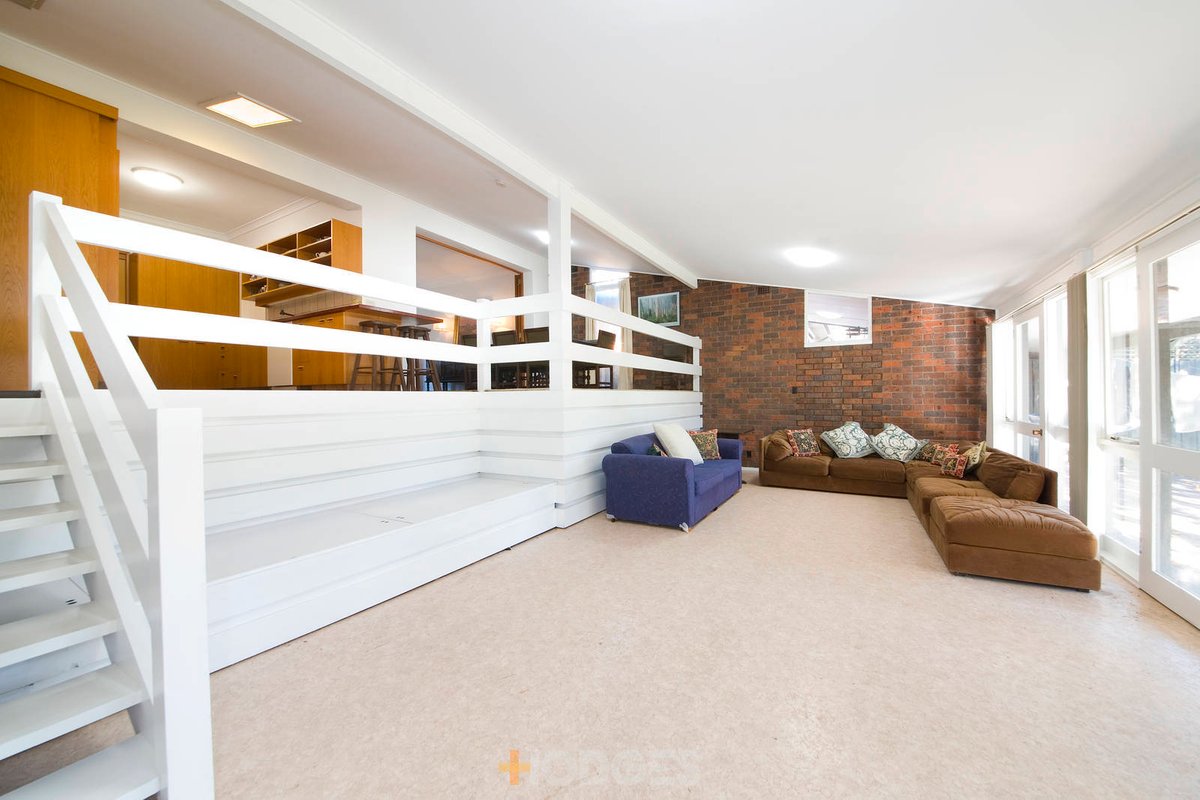 5 Tulip Grove Cheltenham - Residential for sale