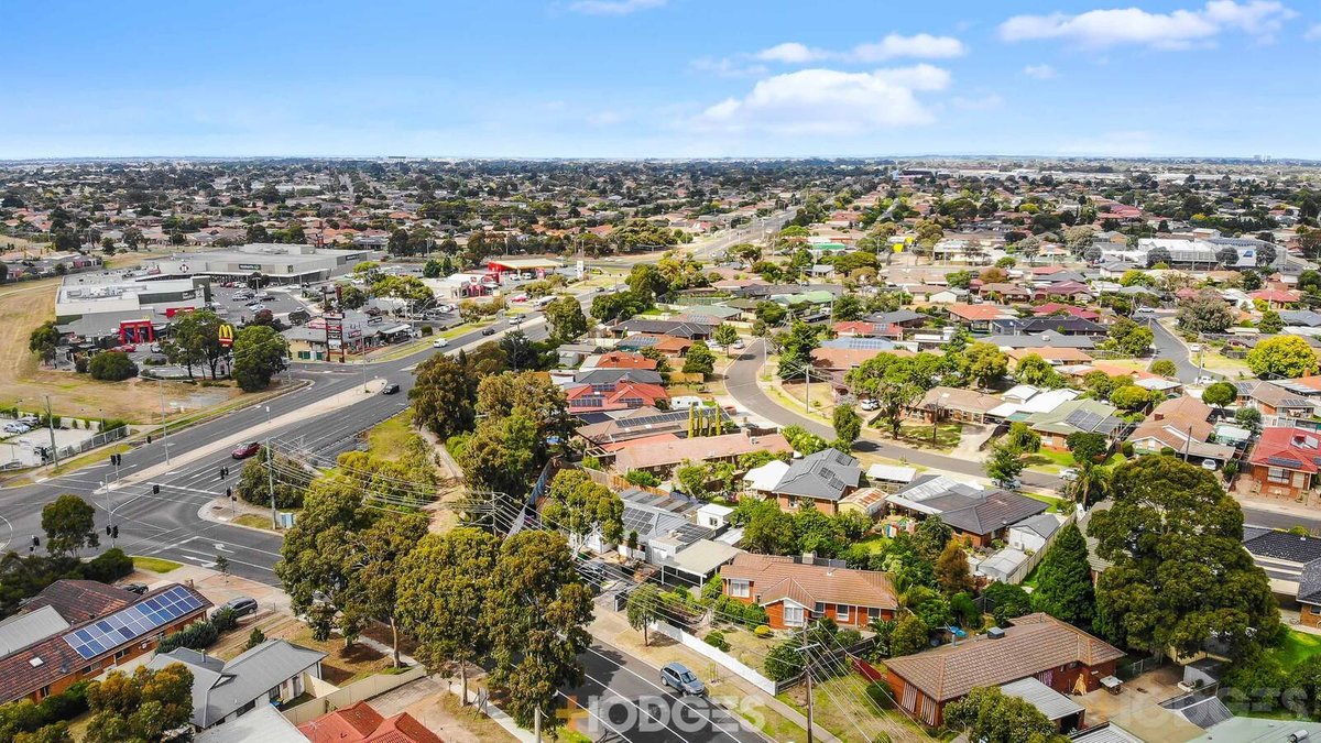 5 Virgilia Drive Hoppers Crossing - Residential for sale