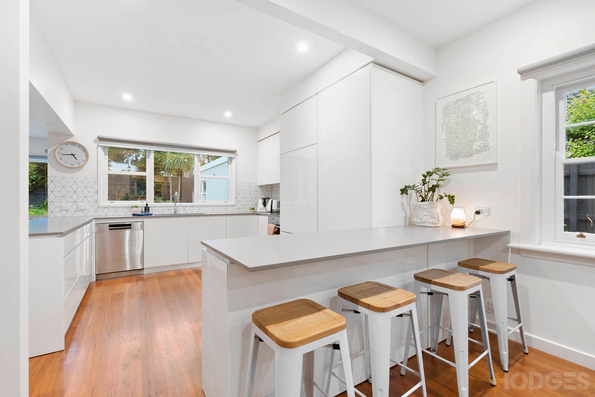5 Wallace Crescent Beaumaris - Residential for sale