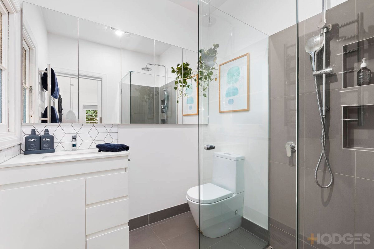 5 Wallace Crescent Beaumaris - Residential for sale
