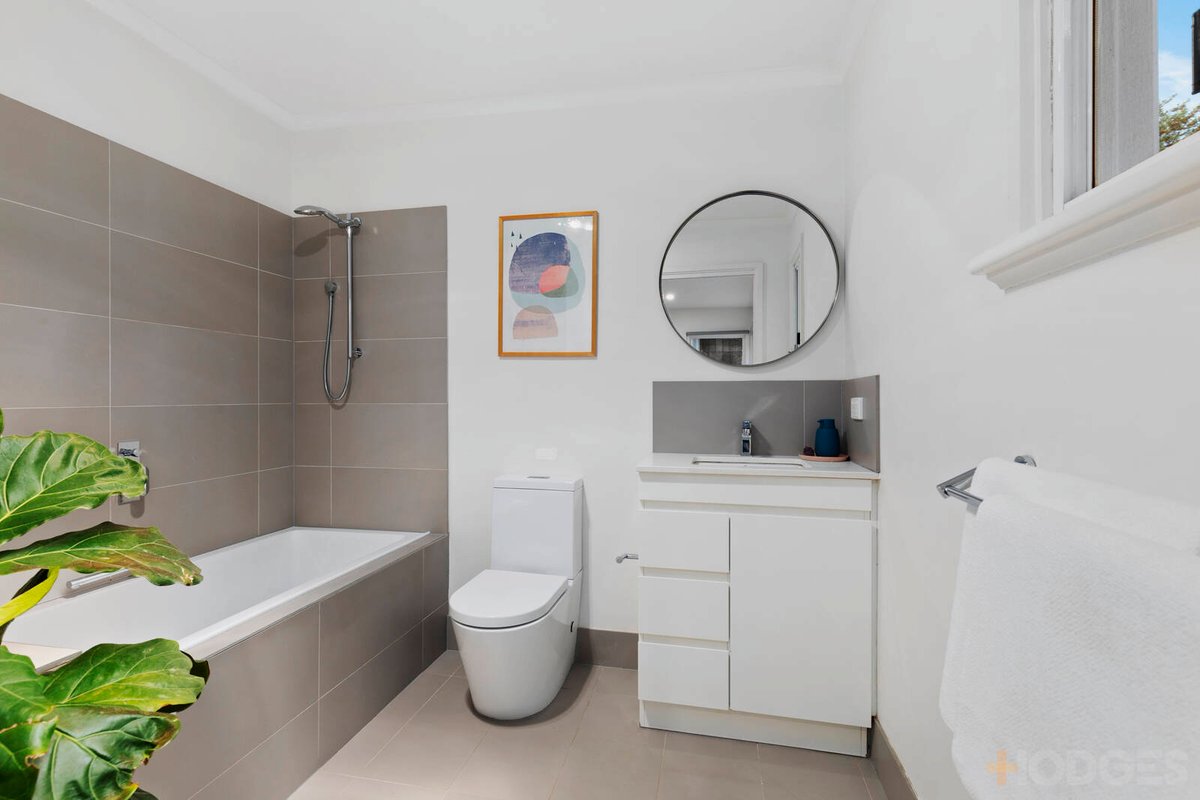 5 Wallace Crescent Beaumaris - Residential for sale