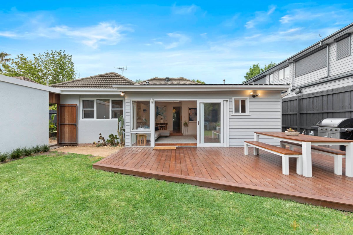 5 Wallace Crescent Beaumaris - Residential for sale