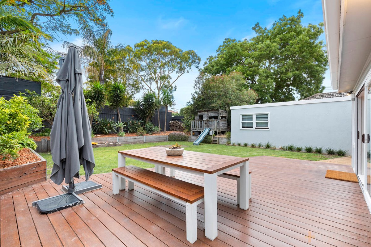 5 Wallace Crescent Beaumaris - Residential for sale