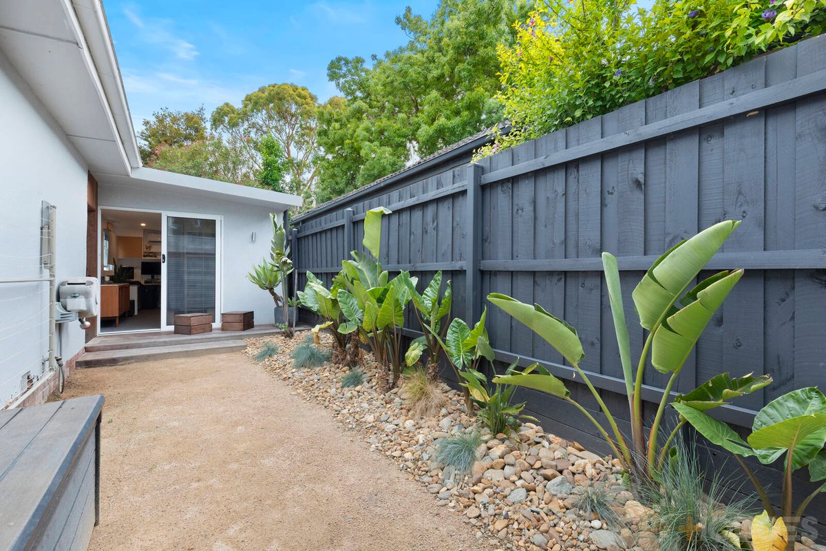 5 Wallace Crescent Beaumaris - Residential for sale