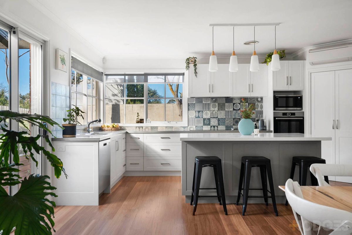 5 Watersedge Terrace Highton - Residential for sale