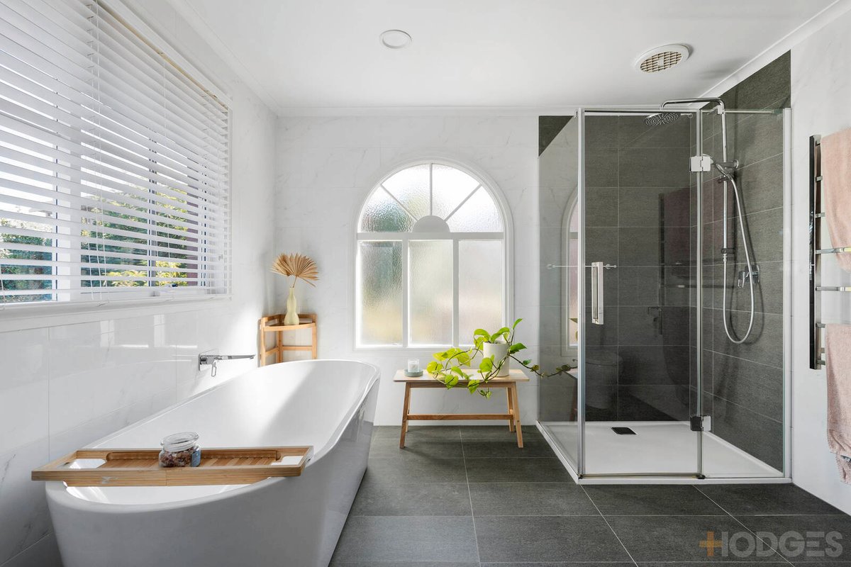 5 Watersedge Terrace Highton - Residential for sale
