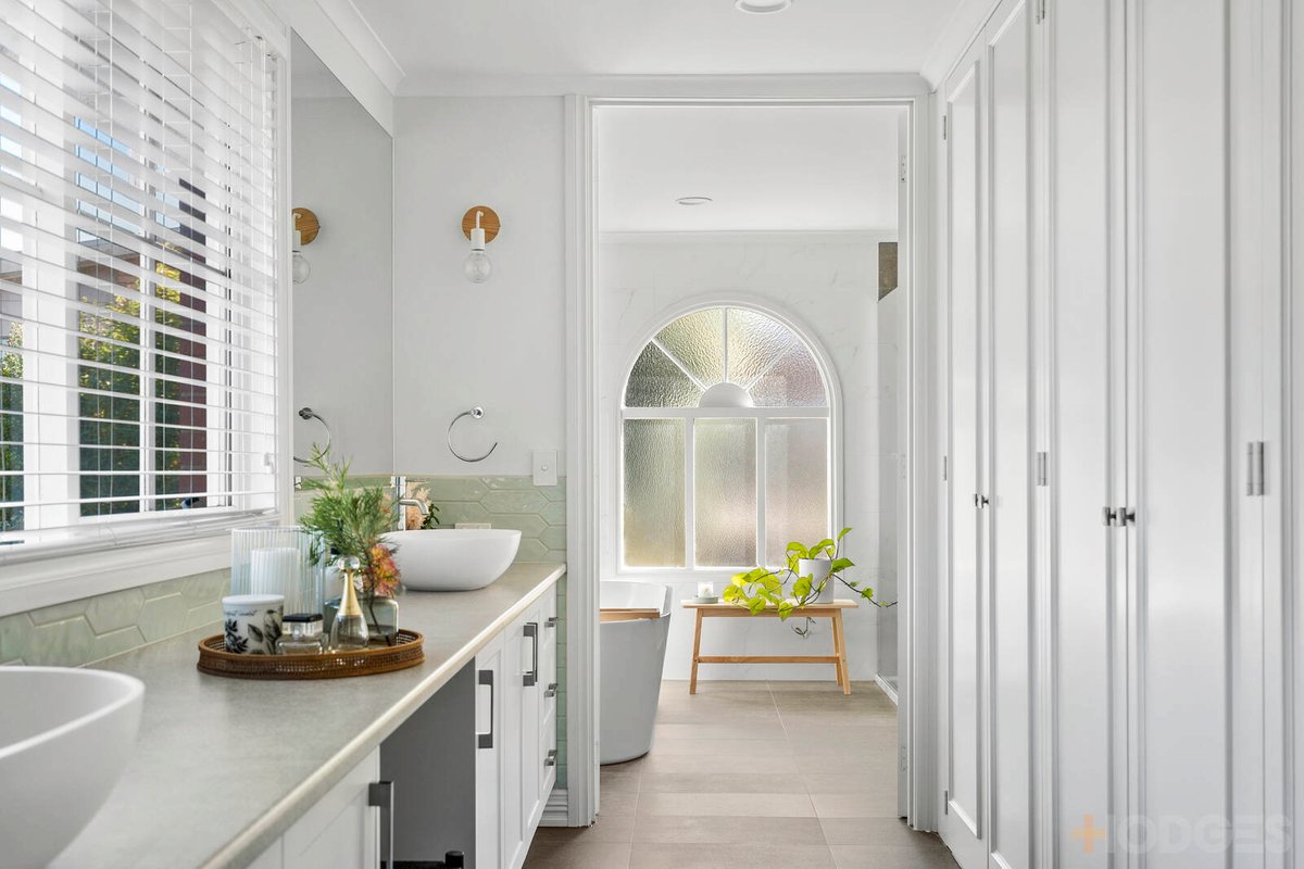 5 Watersedge Terrace Highton - Residential for sale