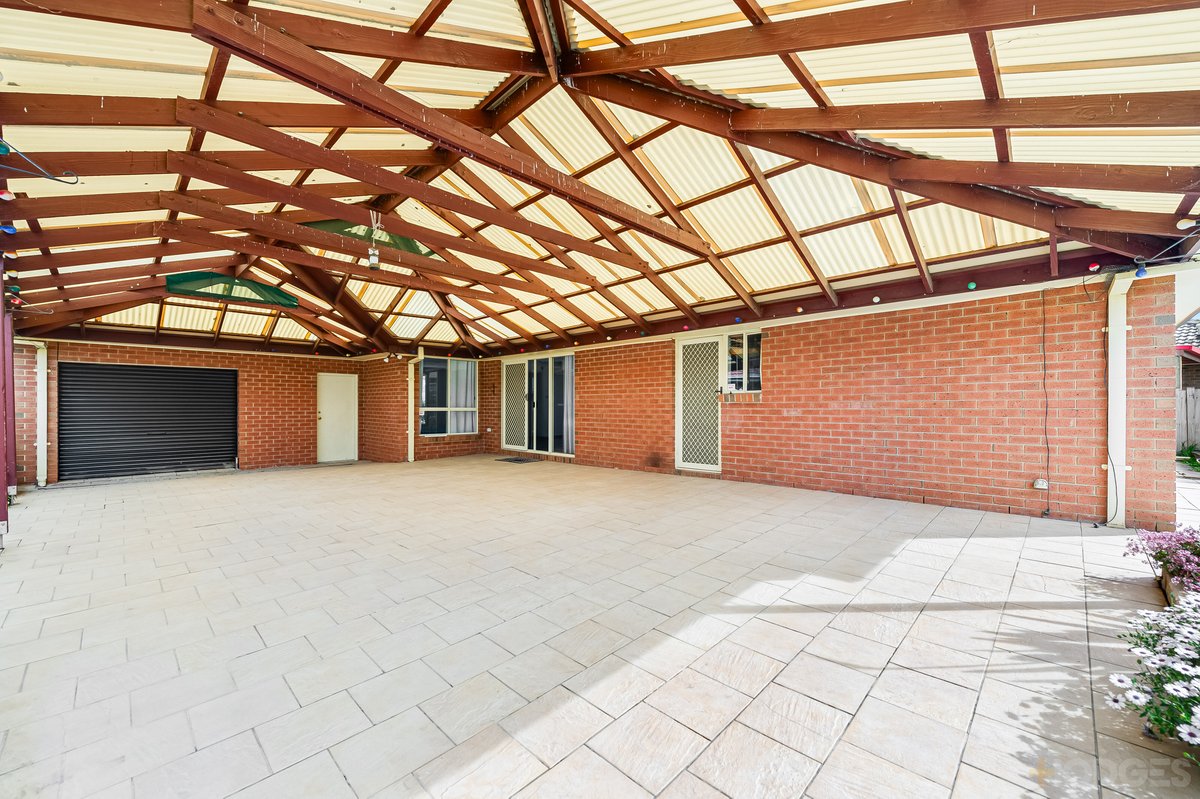 5 Wentworth Avenue Wyndham Vale - Residential for sale