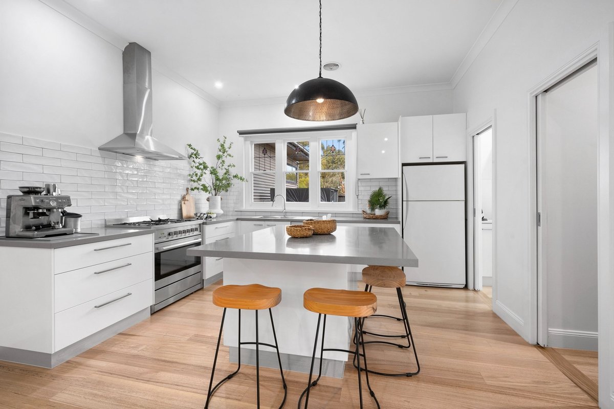 50 Dundas Street Inverleigh - Residential for sale