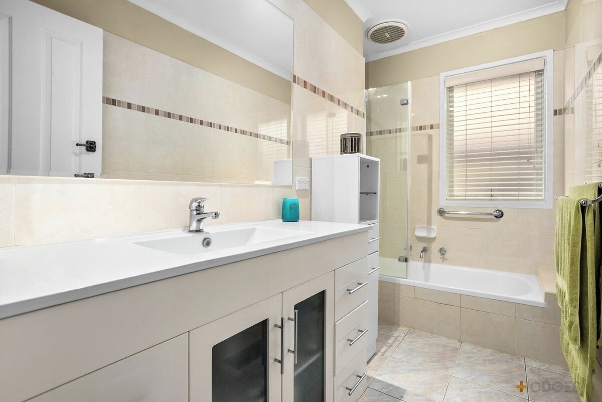 50 Snowdon Drive CHELTENHAM - Residential for lease