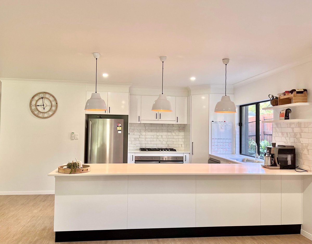50 Trader Crescent, CANNONVALE QLD 4802