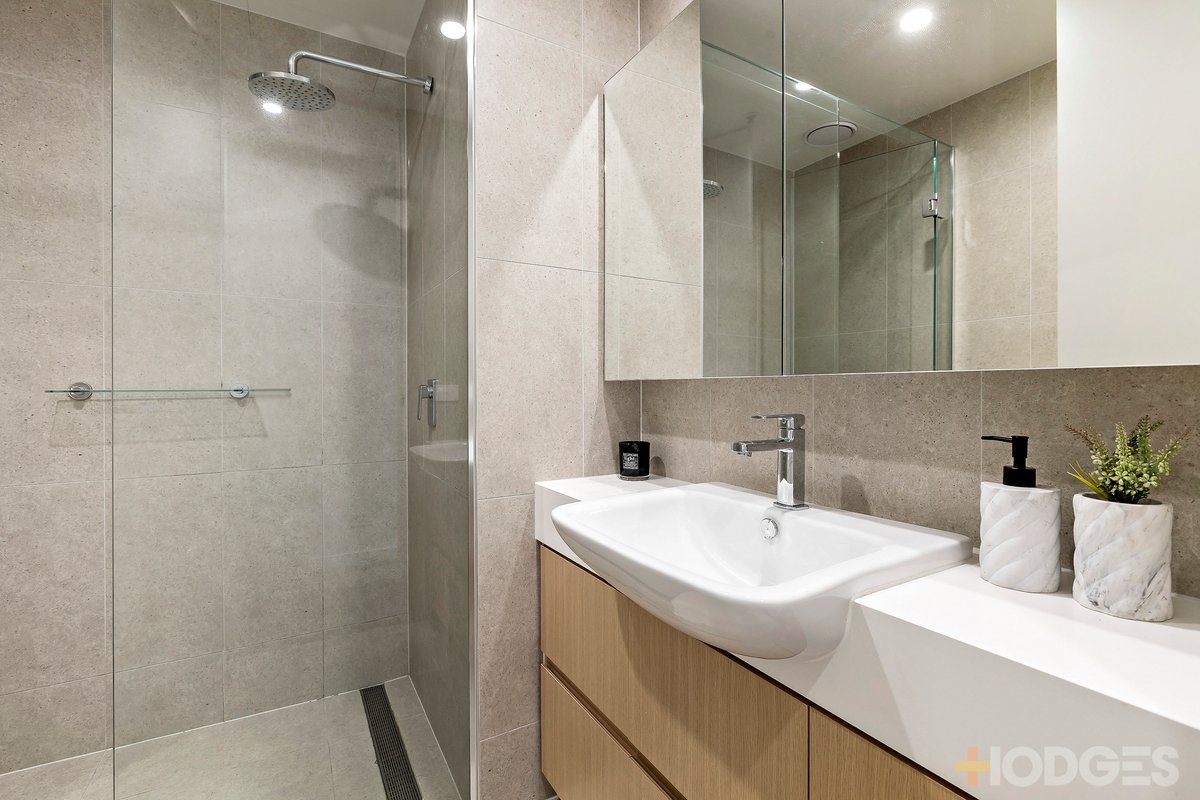 501 / 5B Remington Drive Highett - Residential for sale