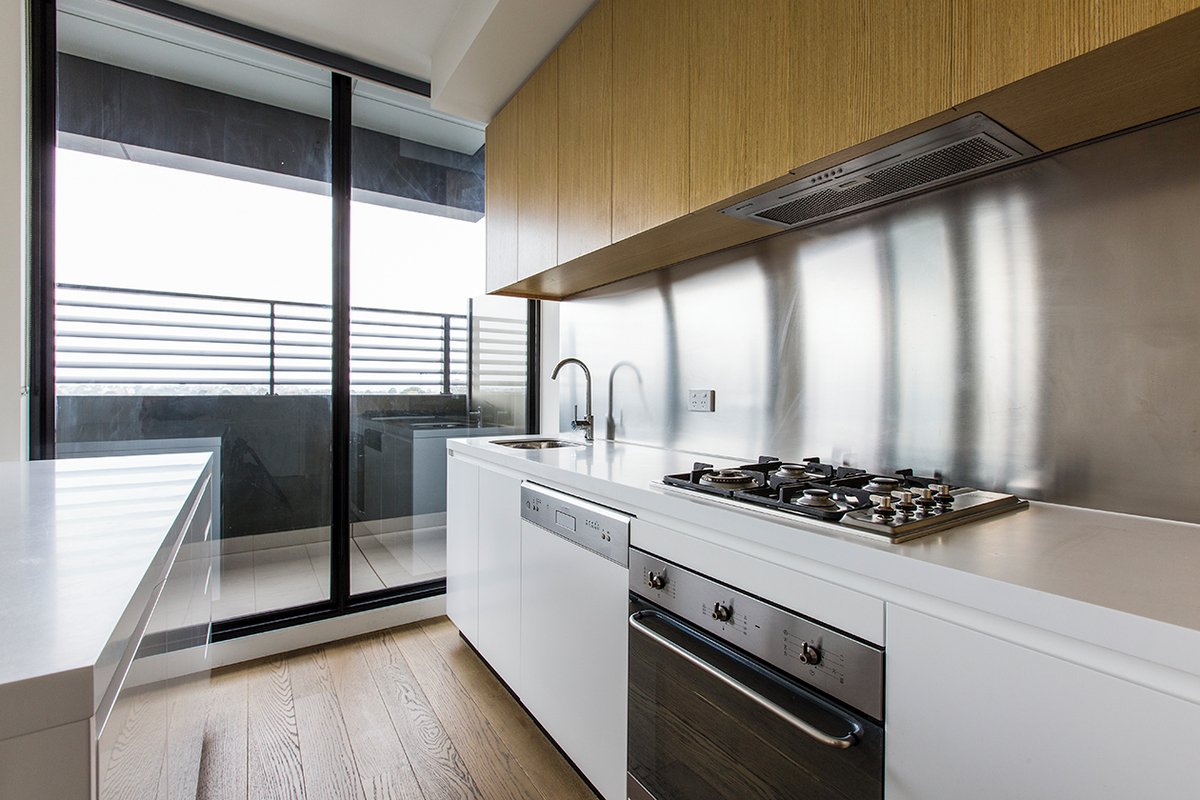 502 / 200 Lygon Street BRUNSWICK EAST - Residential for lease
