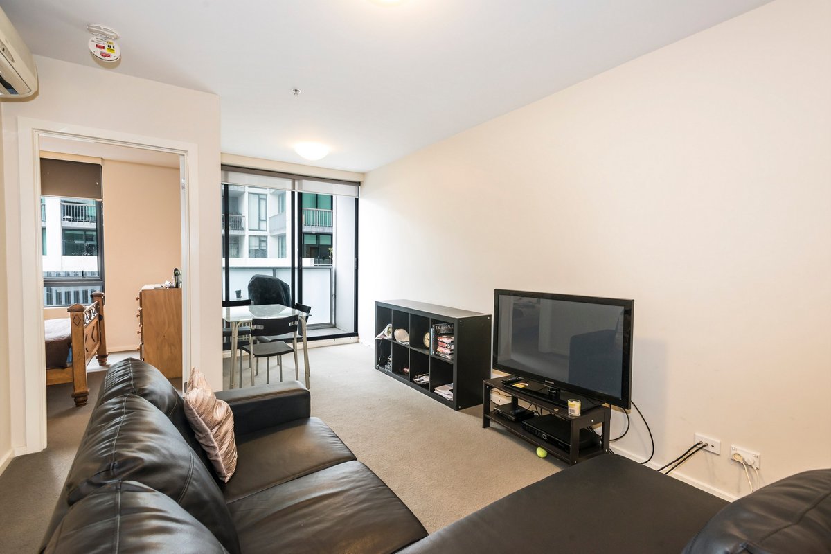 502 / 594 St Kilda Road MELBOURNE - Residential for sale