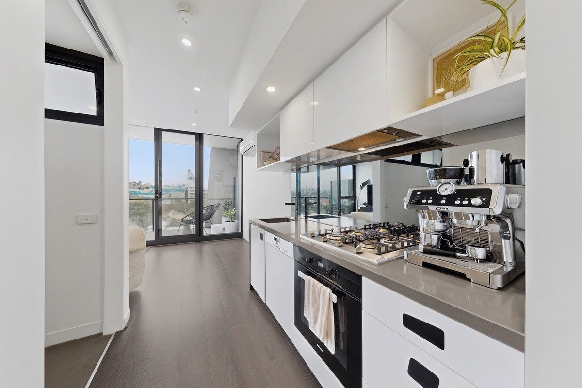 509 / 18 McCombie Street ELSTERNWICK - Residential for lease