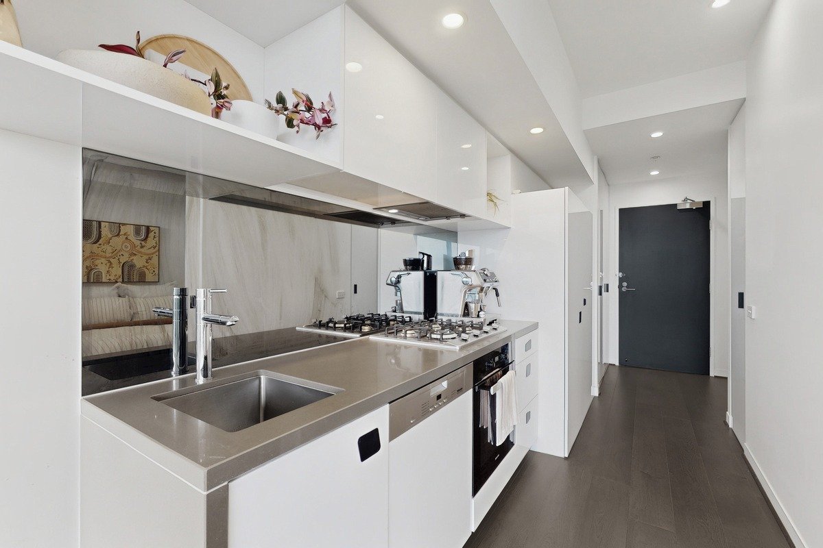 509 / 18 McCombie Street ELSTERNWICK - Residential for lease