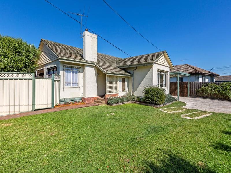 51 Churchill Avenue MAIDSTONE - Residential for sale