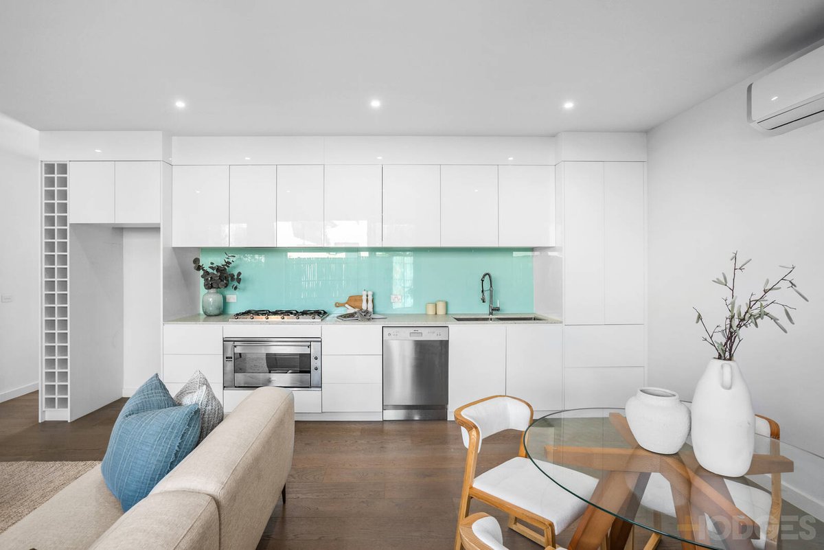 5 / 1 Embankment Grove Chelsea - Residential for sale