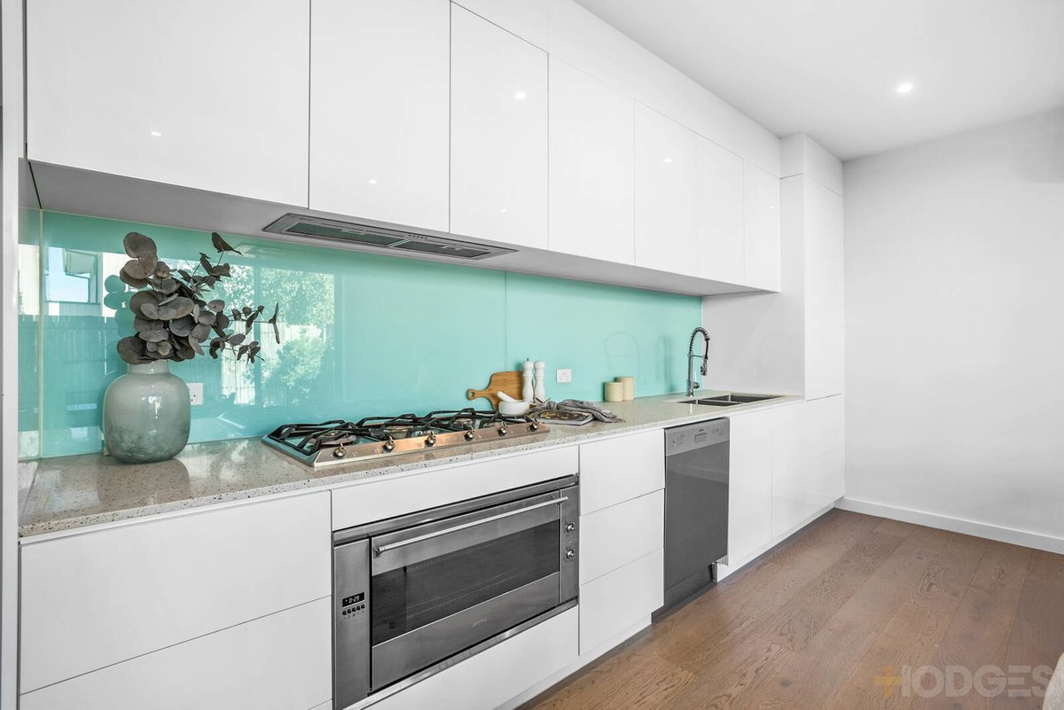 5 / 1 Embankment Grove Chelsea - Residential for sale