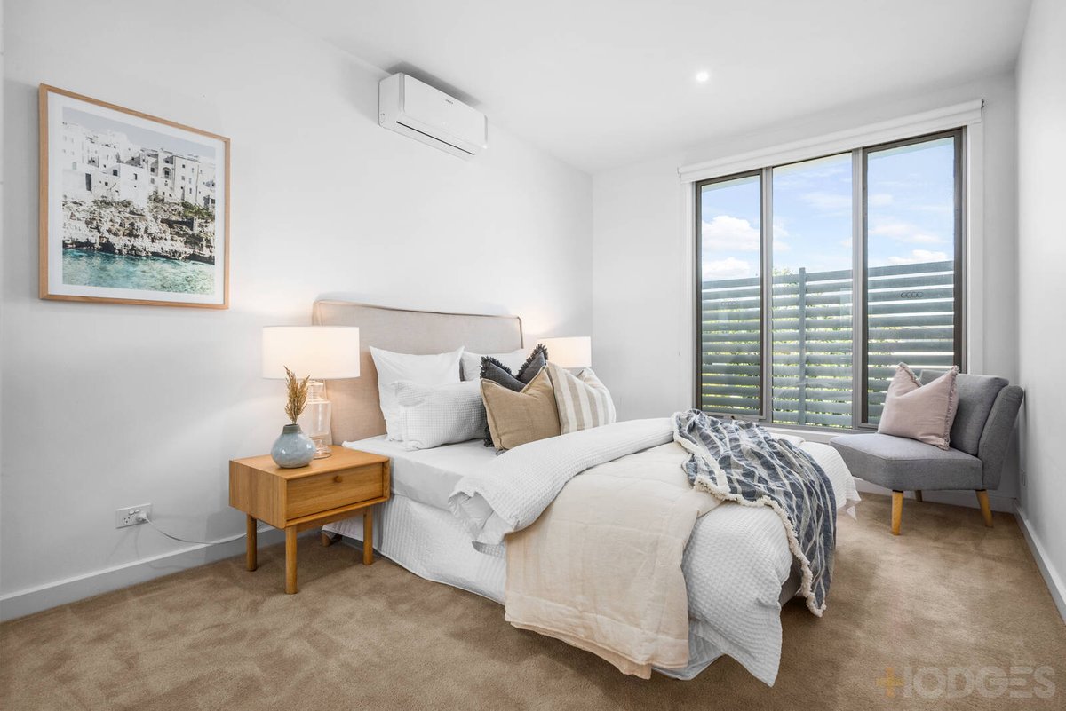 5 / 1 Embankment Grove Chelsea - Residential for sale
