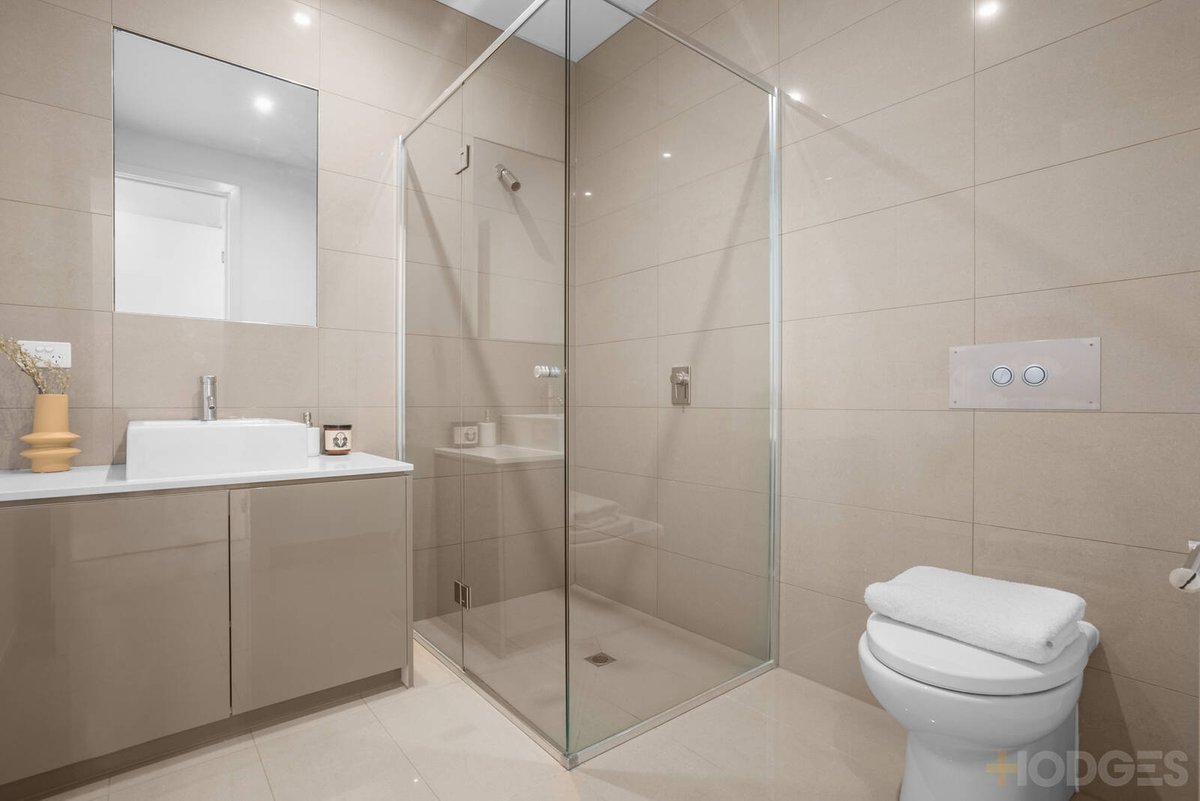 5 / 1 Embankment Grove Chelsea - Residential for sale