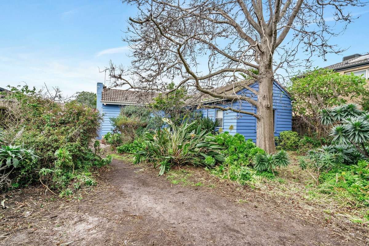 51 Fowler Street Bonbeach - Residential for sale
