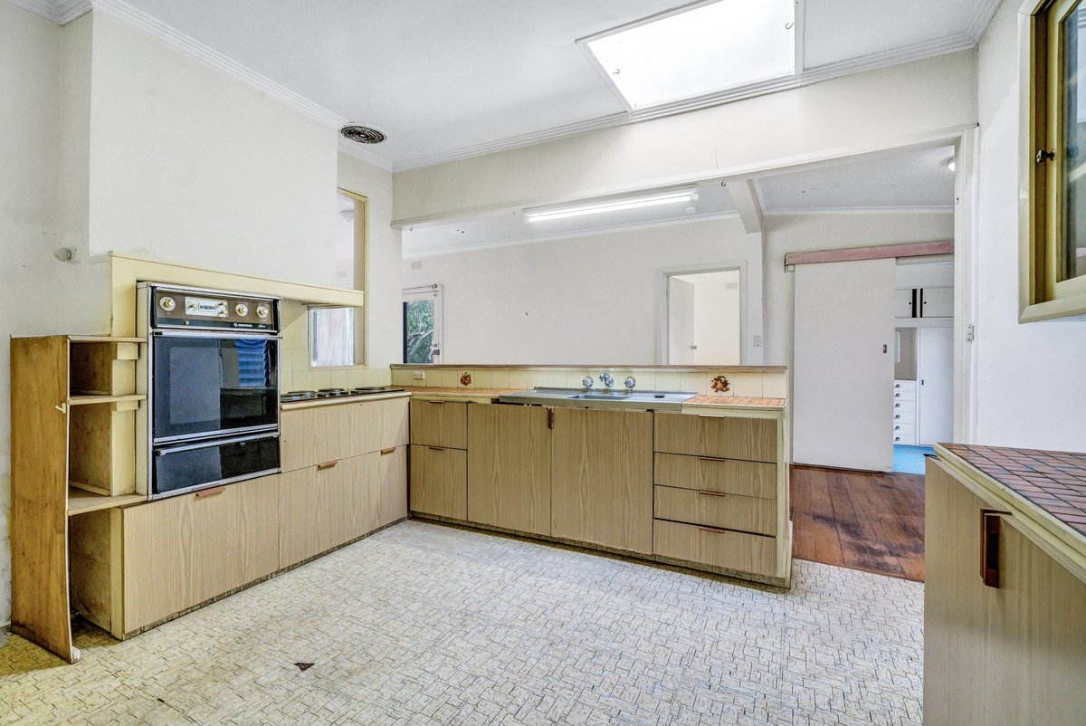 51 Fowler Street Bonbeach - Residential for sale