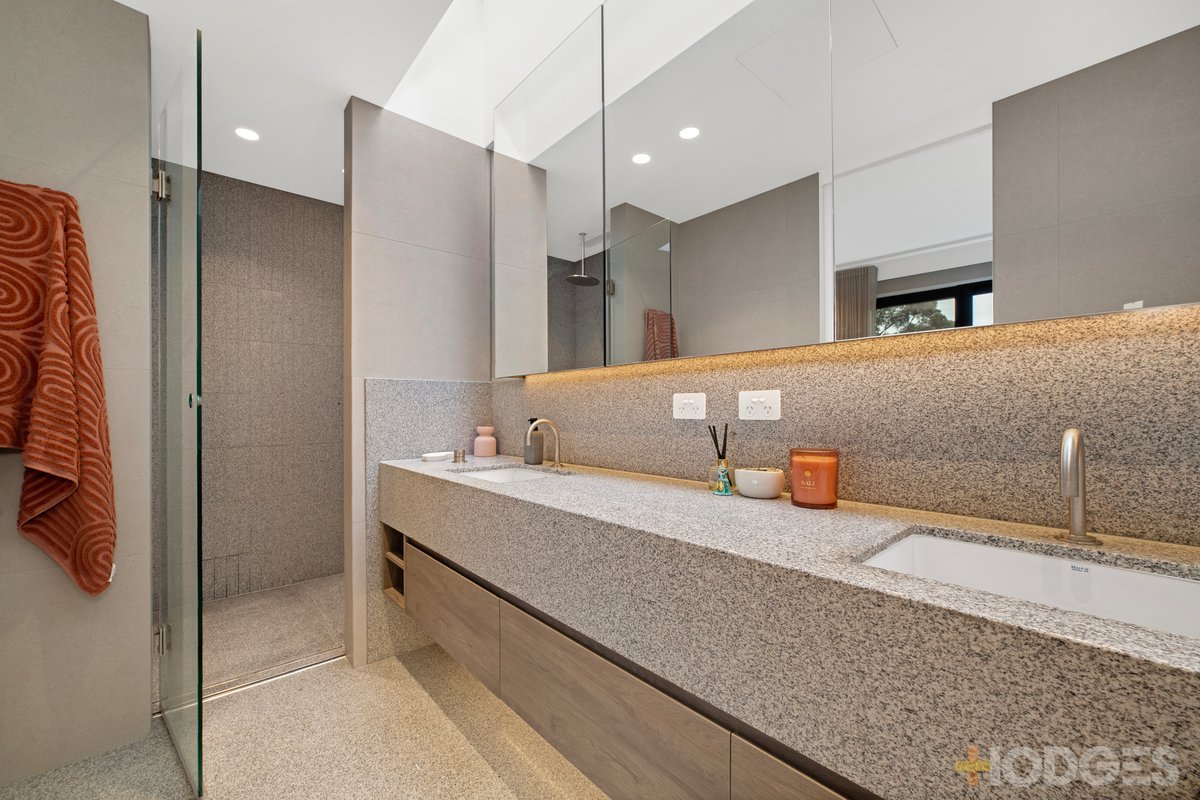5 / 10 Asling Street Brighton - Residential for sale