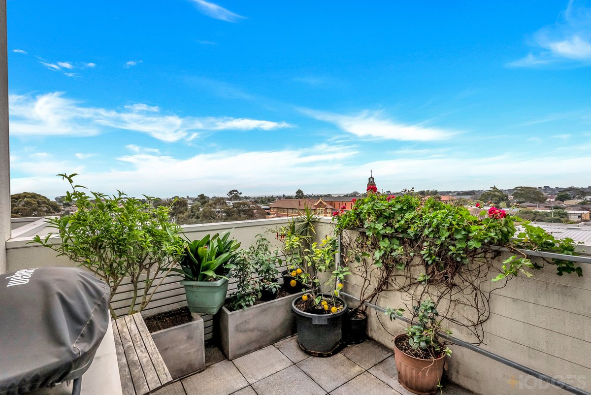 510 / 7 Balcombe Road Mentone - Residential for sale