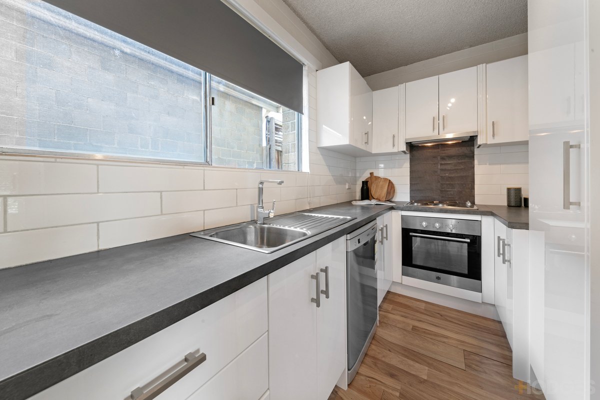 5 / 12 Collins Street Mentone - Residential for sale