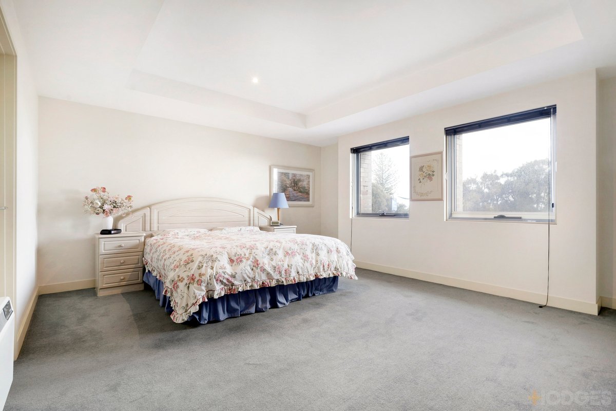 5 / 122 Beach Road Sandringham - Residential for sale