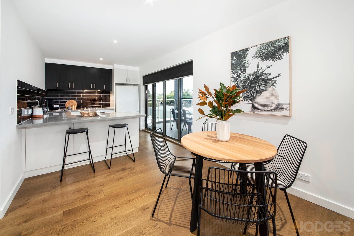 5 / 1260 Glen Huntly Road Carnegie - Residential for sale