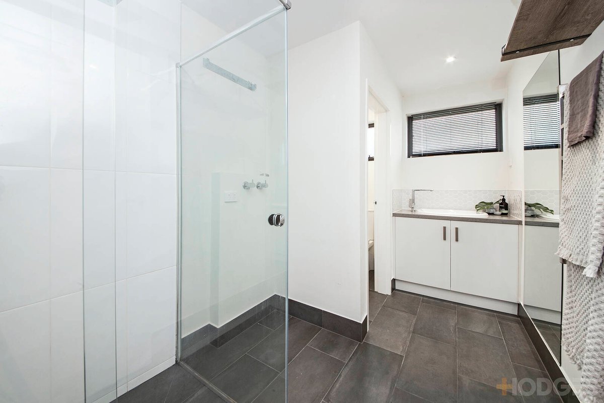 5 / 1260 Glen Huntly Road Carnegie - Residential for sale
