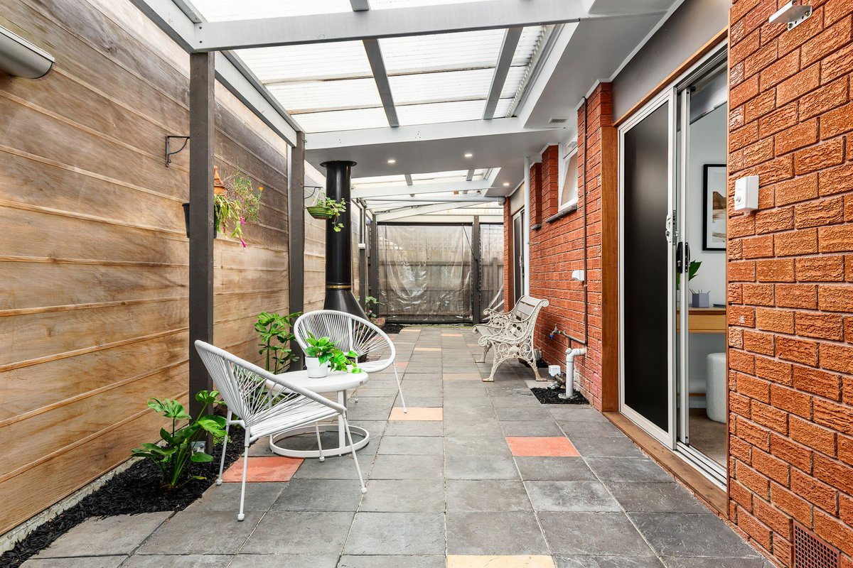 5 / 138 Warrigal Road Mentone - Residential for sale