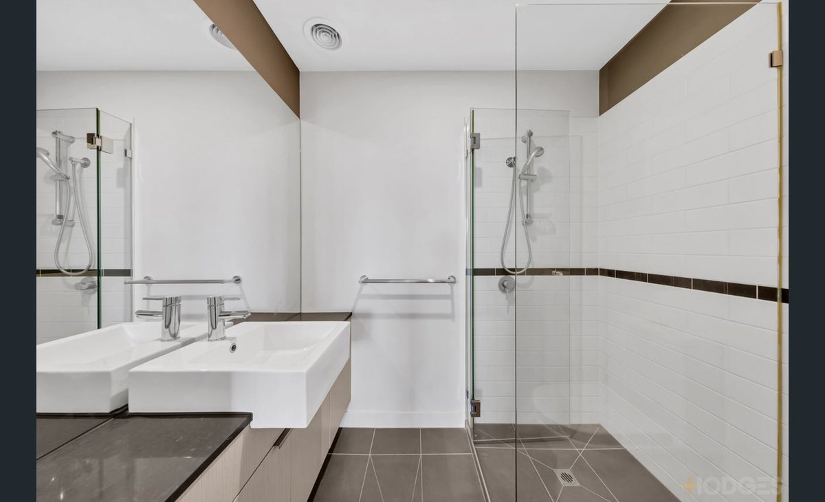 5 / 144 Collins Street Mentone - Residential for sale