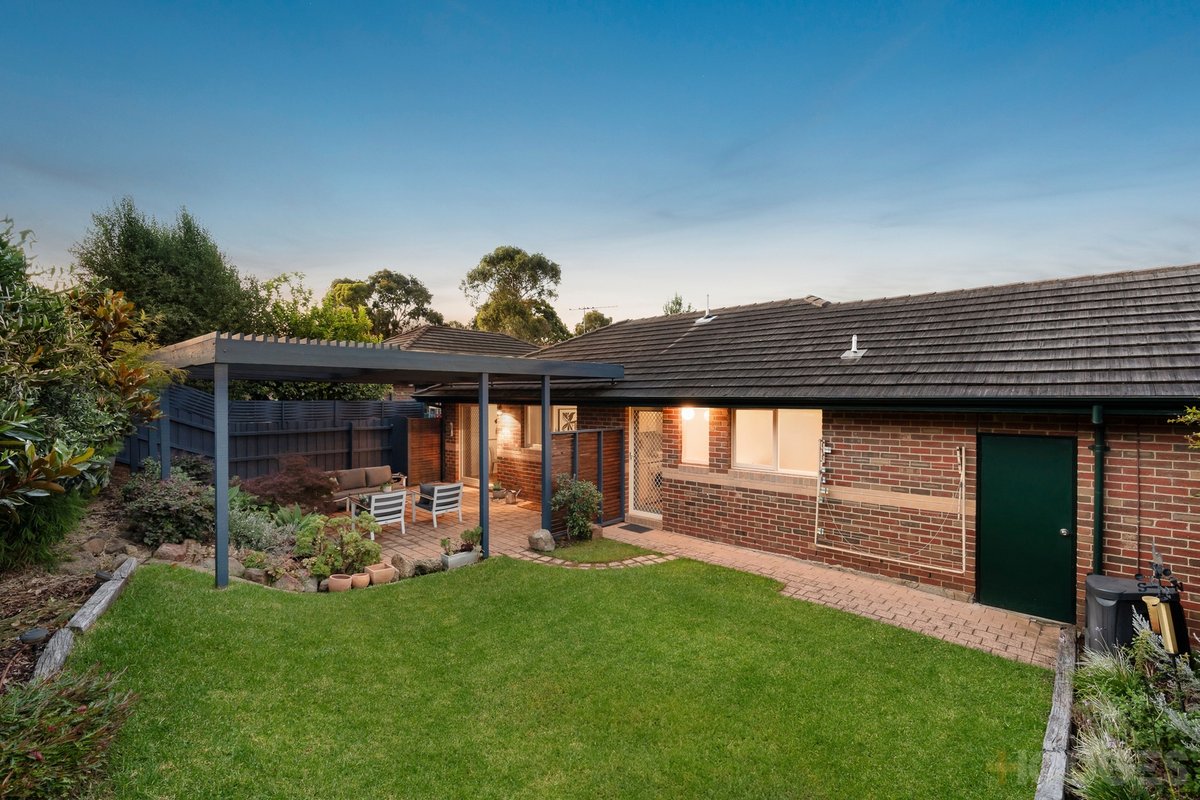 5 / 15-19 Graham Road Highett - Residential for sale