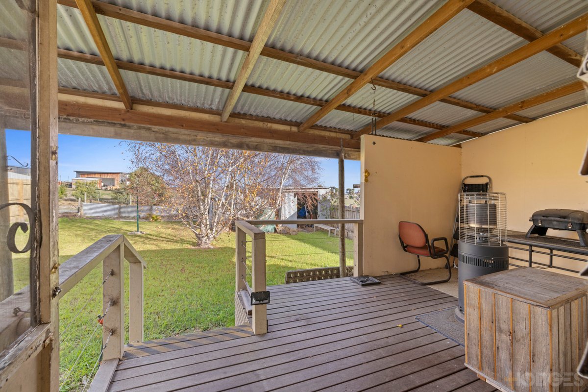 515 Corinella Road Coronet Bay - Residential for sale