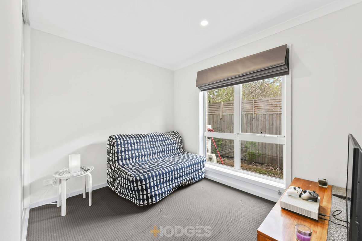 5 / 15 Lamb Street Cranbourne - Residential for sale