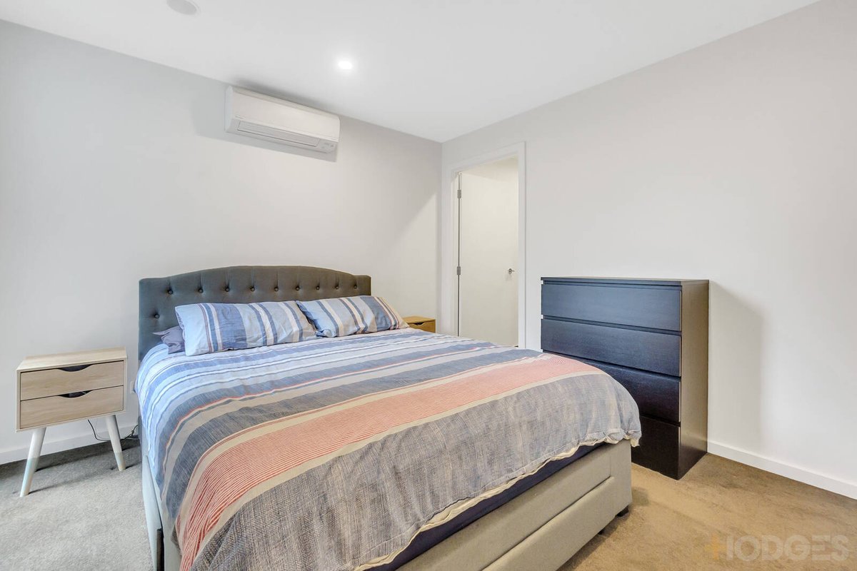 5 / 15 Major Street Highett - Residential for sale