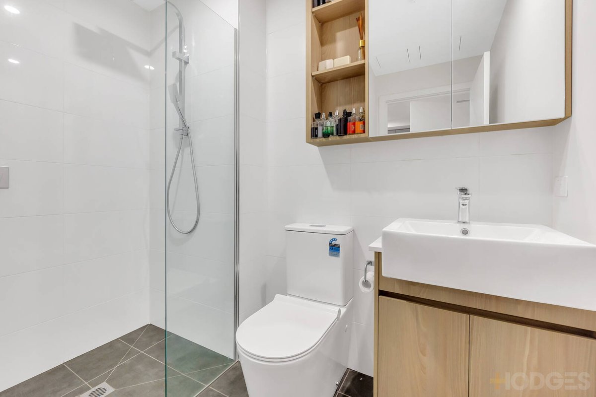5 / 15 Major Street Highett - Residential for sale