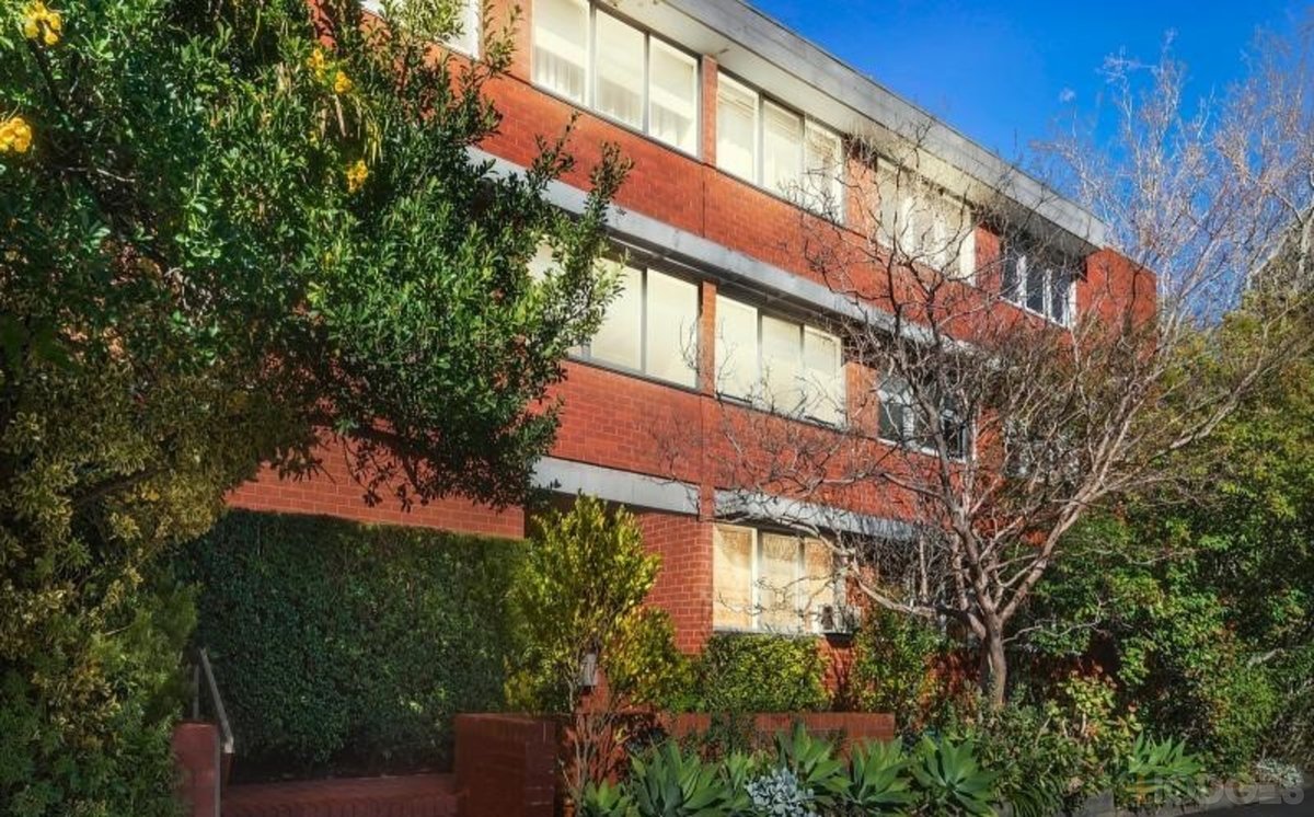 5 / 16 Tennyson Street St Kilda - Residential for sale