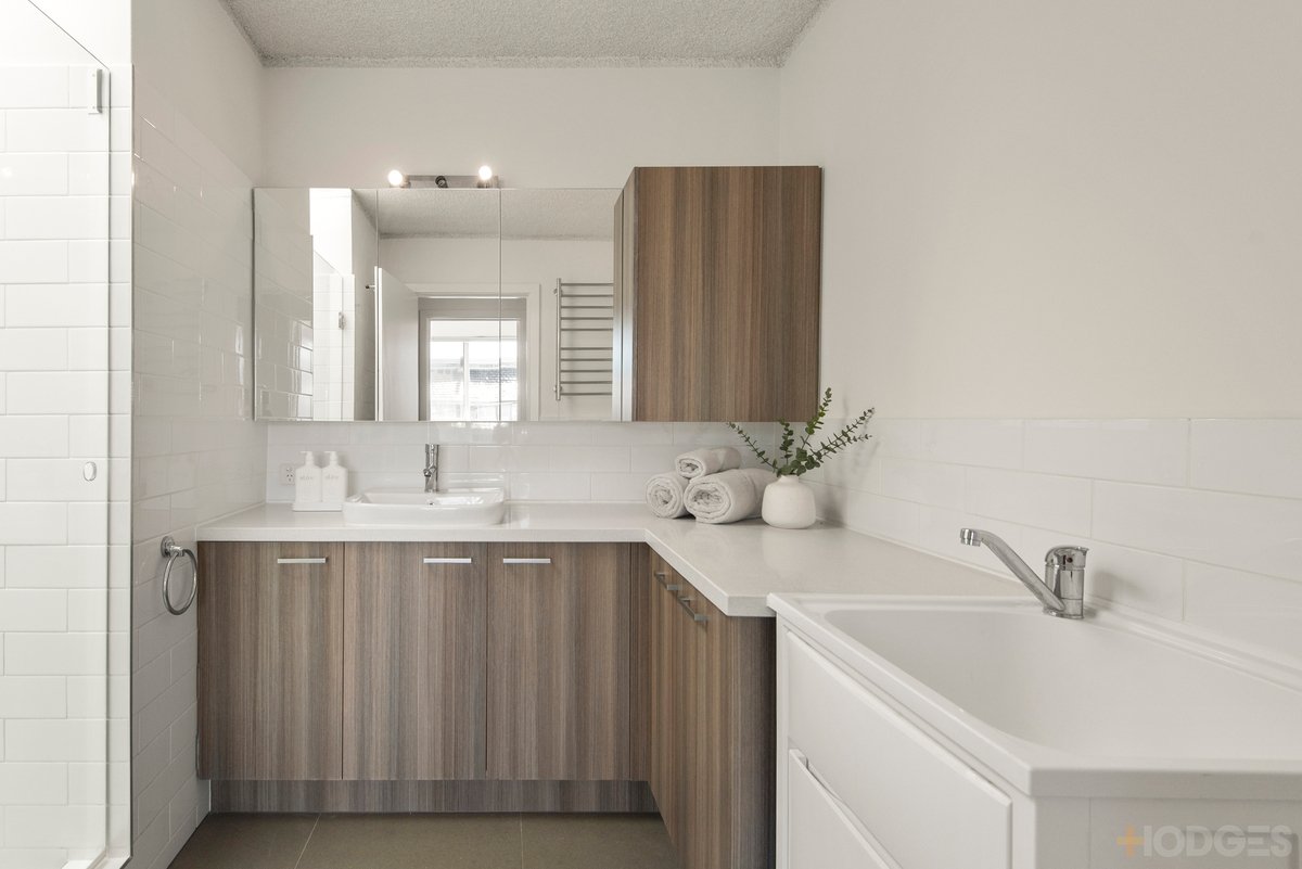 5 / 16 Tennyson Street St Kilda - Residential for sale