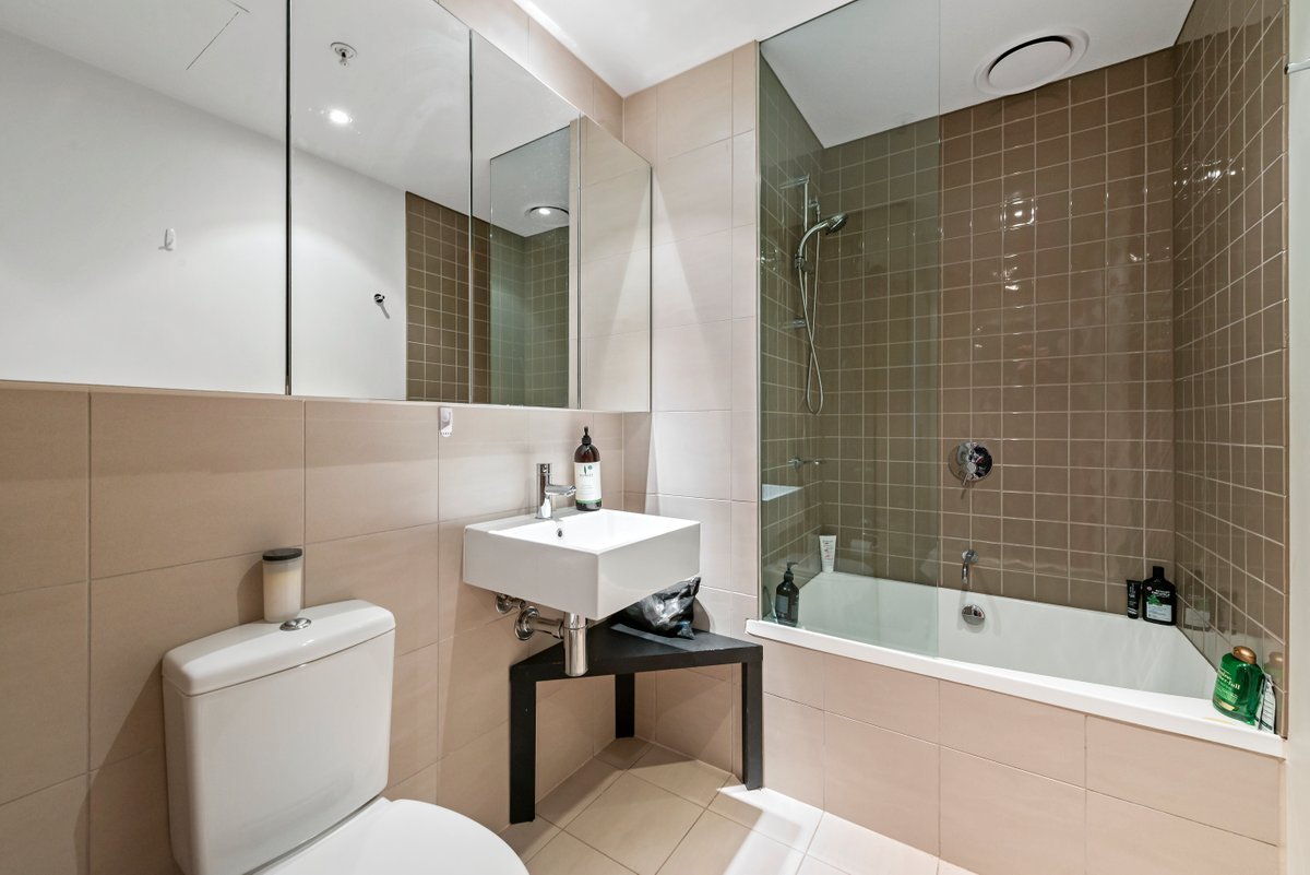 517 / 232 Rouse Street PORT MELBOURNE - Residential for sale