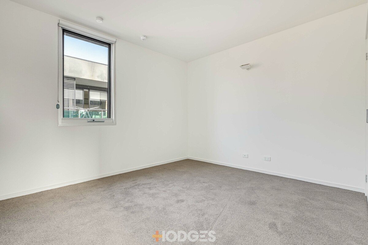5 / 18 Byron Street North Melbourne - Residential for lease