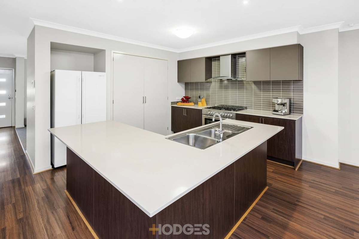 52 Hummingbird Boulevard Tarneit - Residential for sale