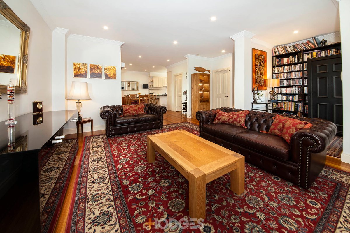 5 / 200 Charman Road Cheltenham - Residential for sale